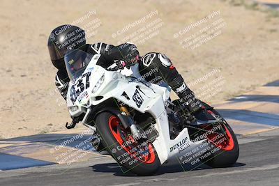 media/Nov-16-2025-Race Pace (Sun) [[8c5fa54630]]/Verified Riders/1-Turns 9 and 10 (925am)/